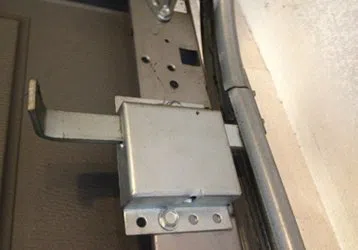 Spanish Fork UT Locksmith Store Spanish Fork, UT 801-747-8035 - 9-Garage-Door-Locks